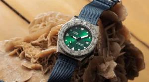 Doxa-Sea-Emerald-Sub-600-Feature.jpg