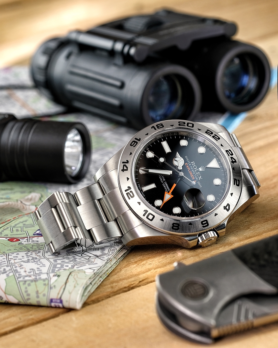 Rolex-Explorer-II-216570-10