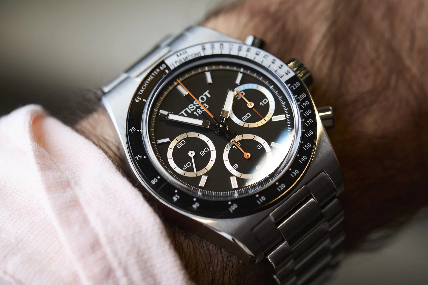 Tissot-PR-516-Chronograph-Mechanical-on-wrist.jpg