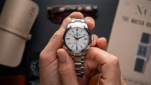 Grand-Seiko-SBGA211-73-e1745625189743.jpg